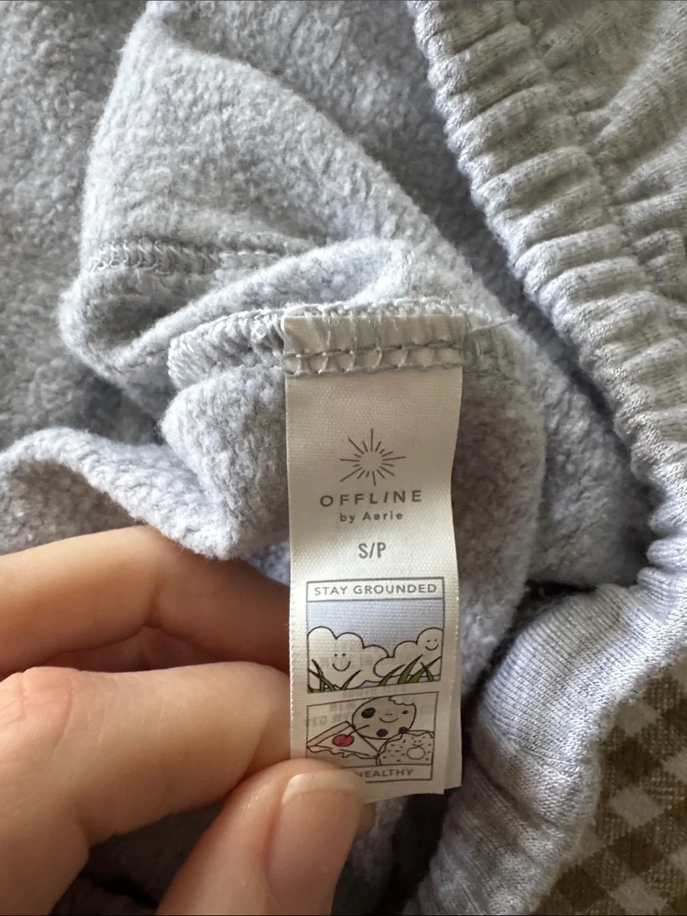 aerie Offline Light Gray Cozy Fleece Joggers - Picture 2 of 4
